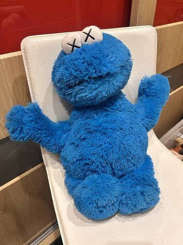 New with tags - x, sesame