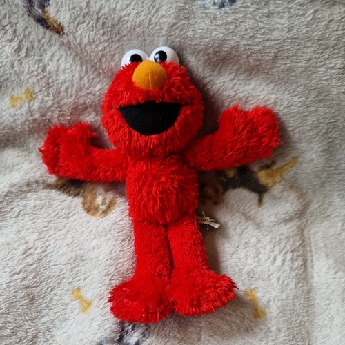Elmo sesame street small - elmo,